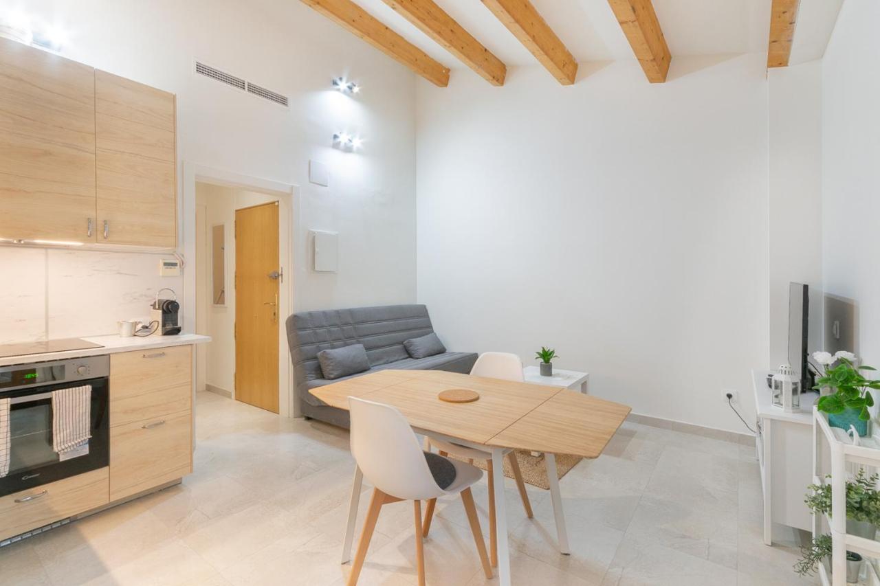 Nice City Center Apartment Vilanova i la Geltrú Buitenkant foto